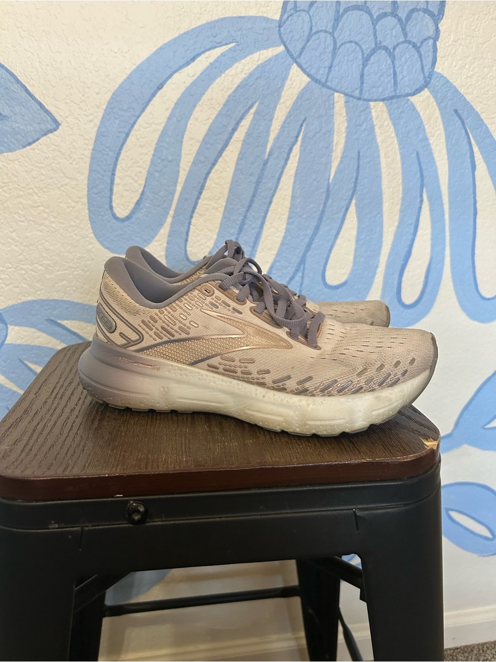 Brooks Glycerin 20 Women's Neutral Running Shoes